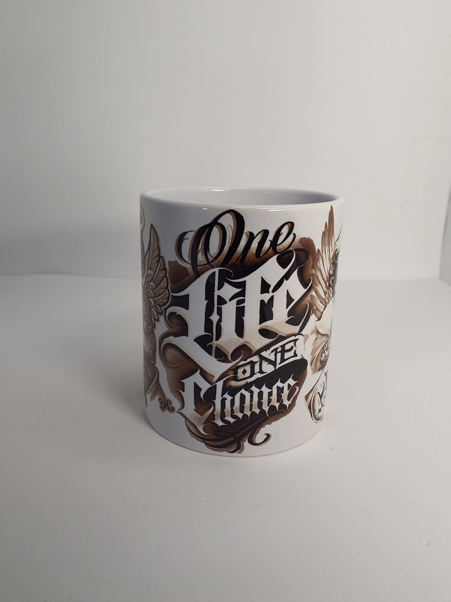 Taza con diseño "Tattoo One Life One Chance" en Blanco