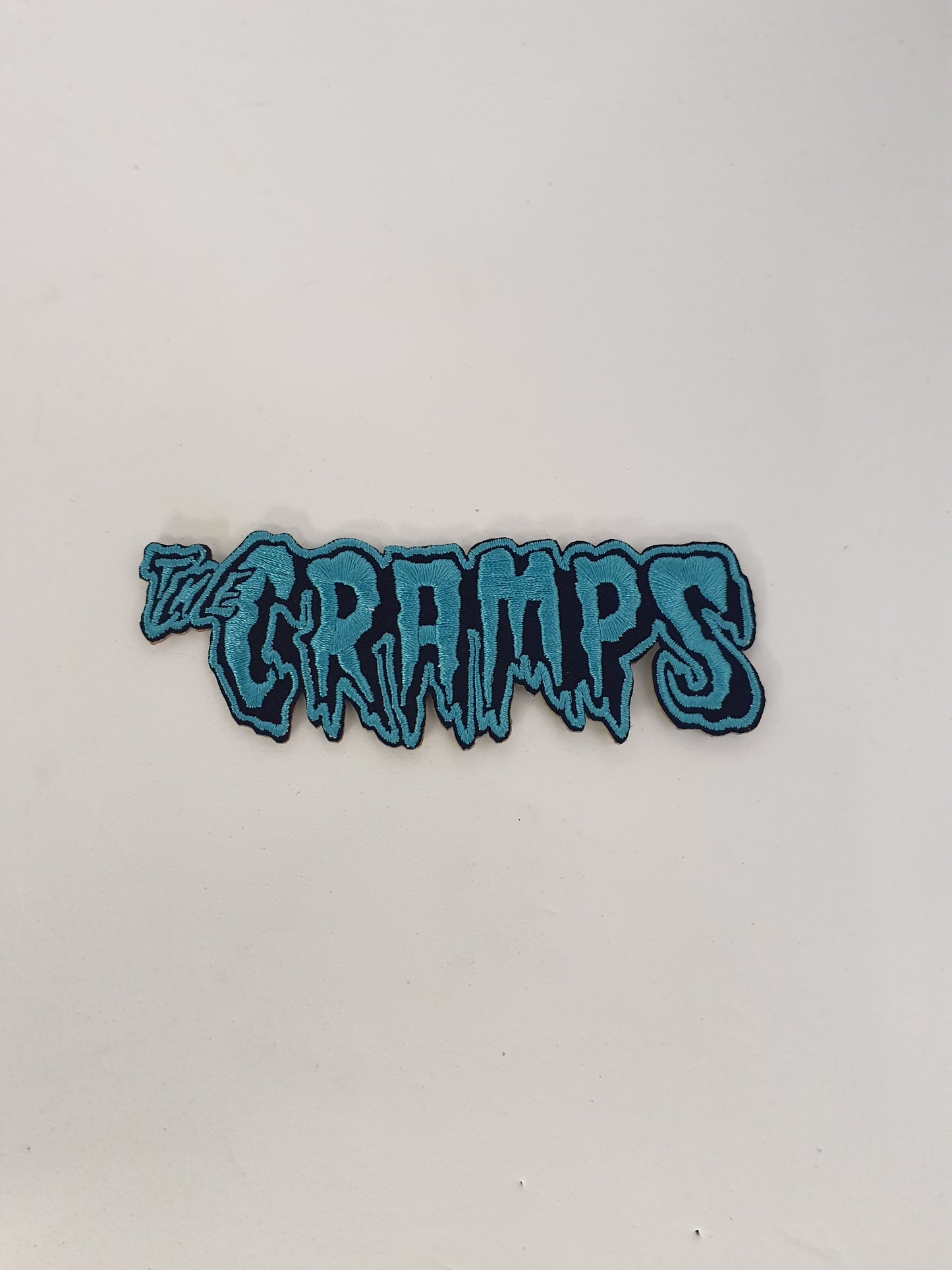 Parche retro vintage bordado a mano cramps